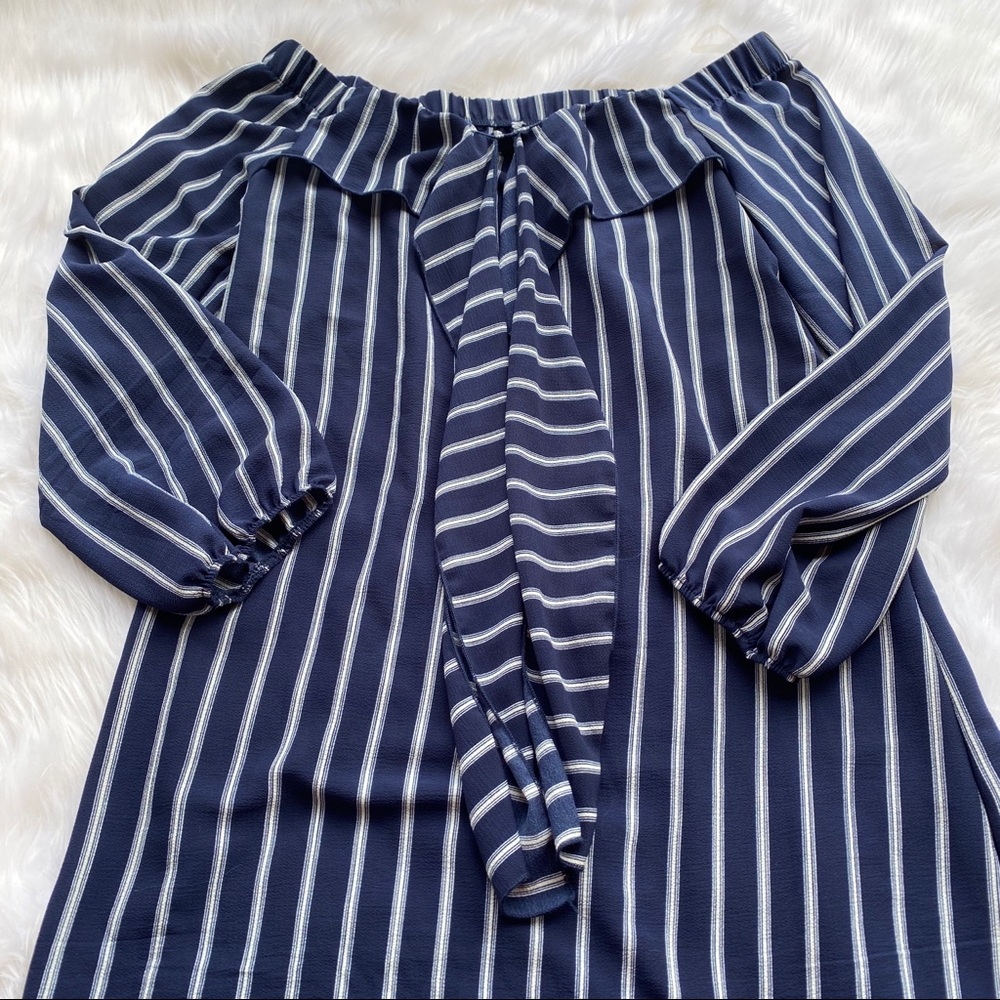 Long sleeve flowy dress size small